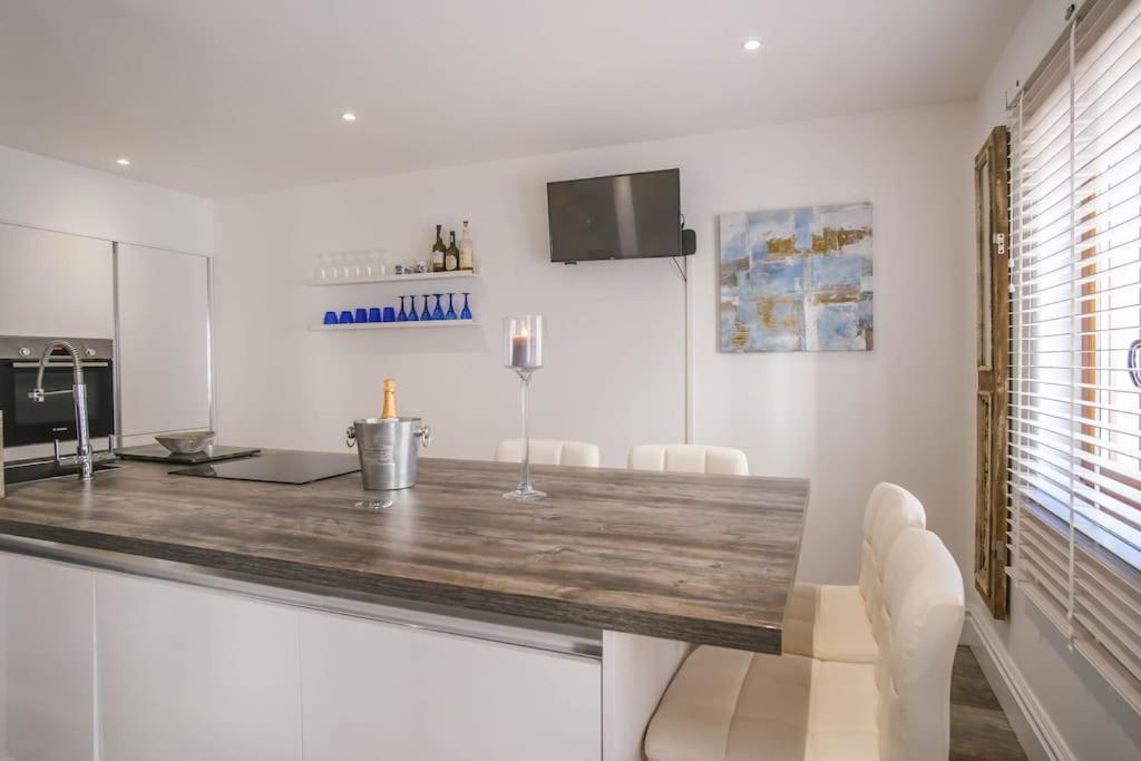 Summer Breeze Apartment, In The Historic Centre Of Lagos Exteriör bild